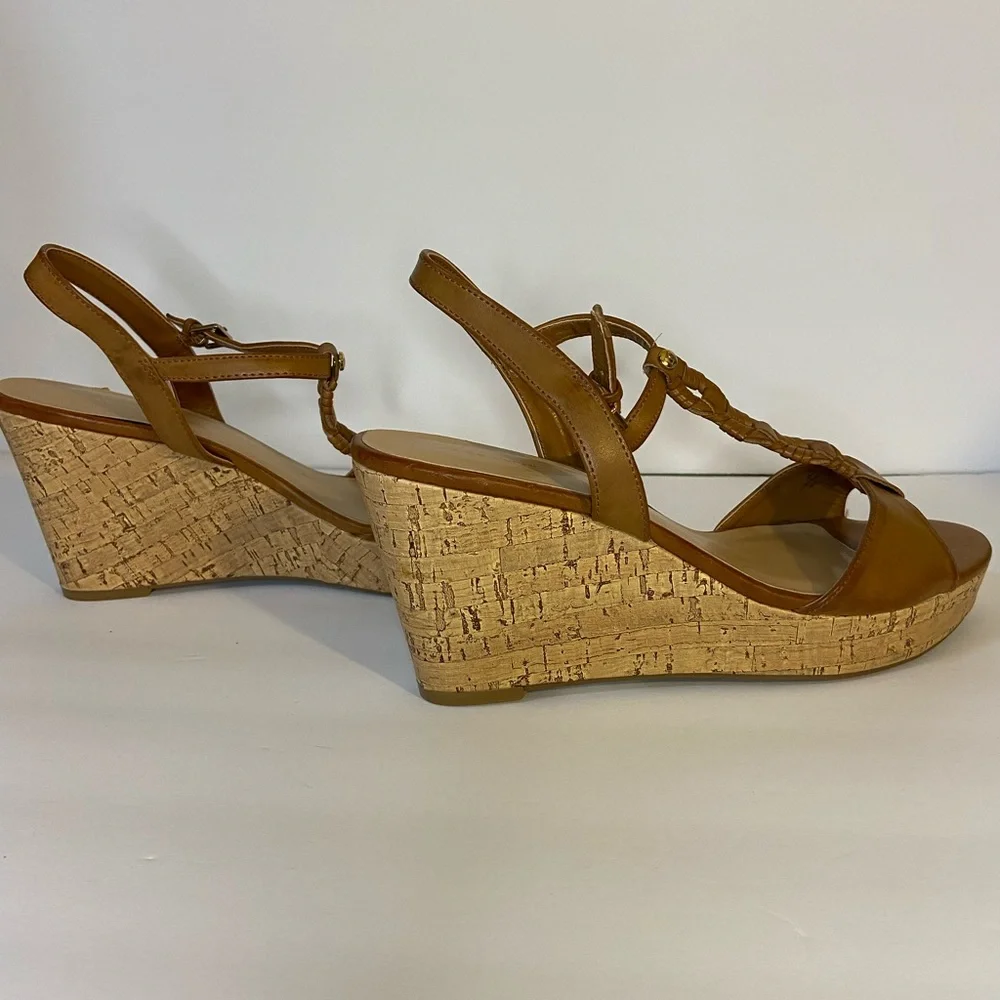 Liz Claiborne liz claiborne